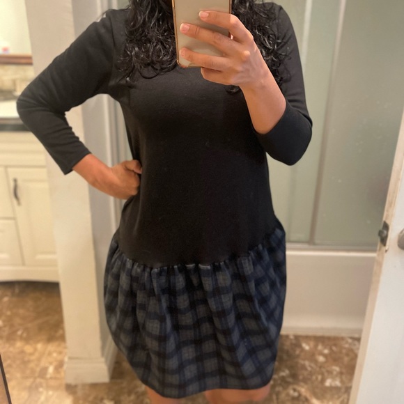 Black and Ginham Poplin Drop Frill Hem Sweat Sweatshirt Dress - Picture 7 of 10